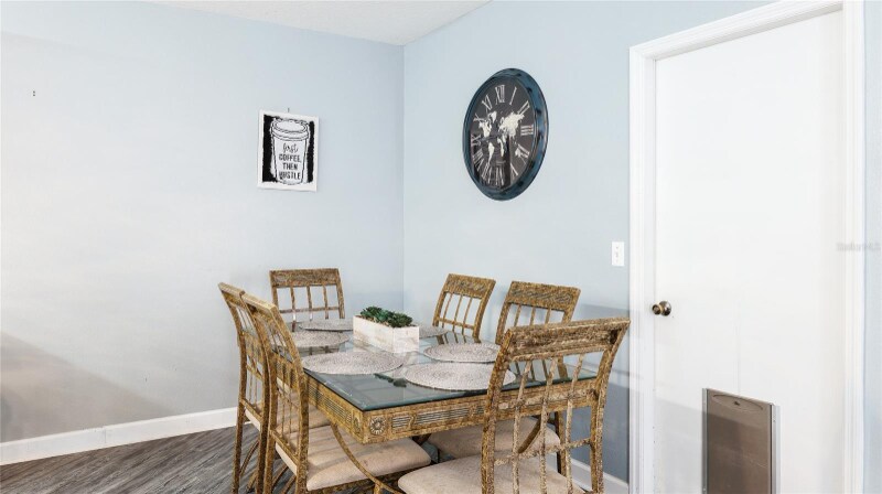 Building Photo - 2344 28th Ave E