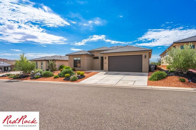 Building Photo - Modern 3 Bedroom Single-Level Home in Vill...