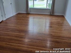 Building Photo - 142 Jade Dr