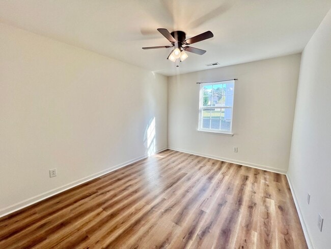 Building Photo - Charming 4BD, 2BA Fuquay-Varina Home with Large Backyard Near Interstates