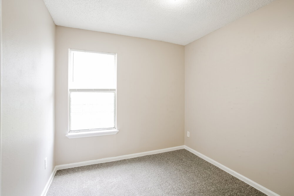 Building Photo - 1529 Spearing St