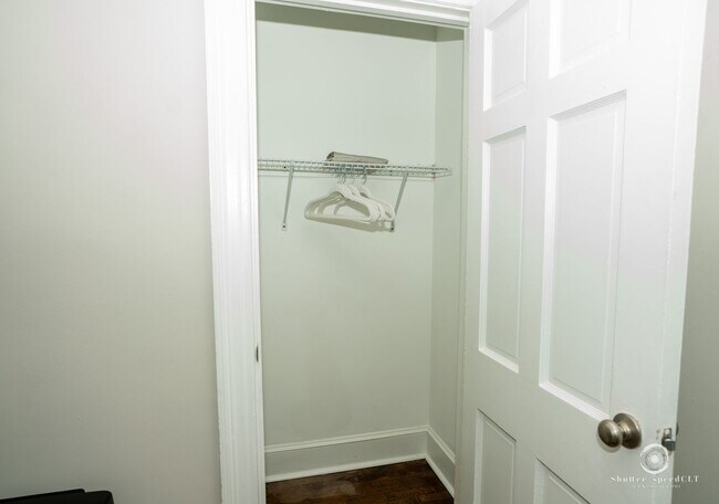 Building Photo - 324 Stockton St