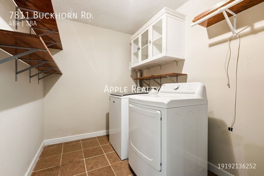 Building Photo - 7811 Buckhorn Rd