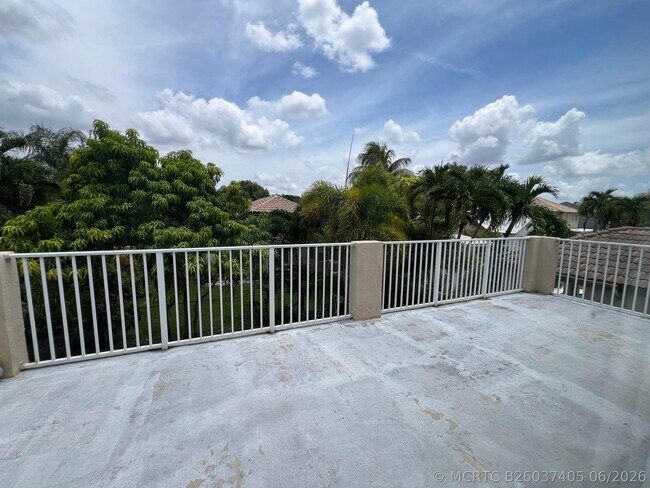 Building Photo - 16447 SW 1st Ct