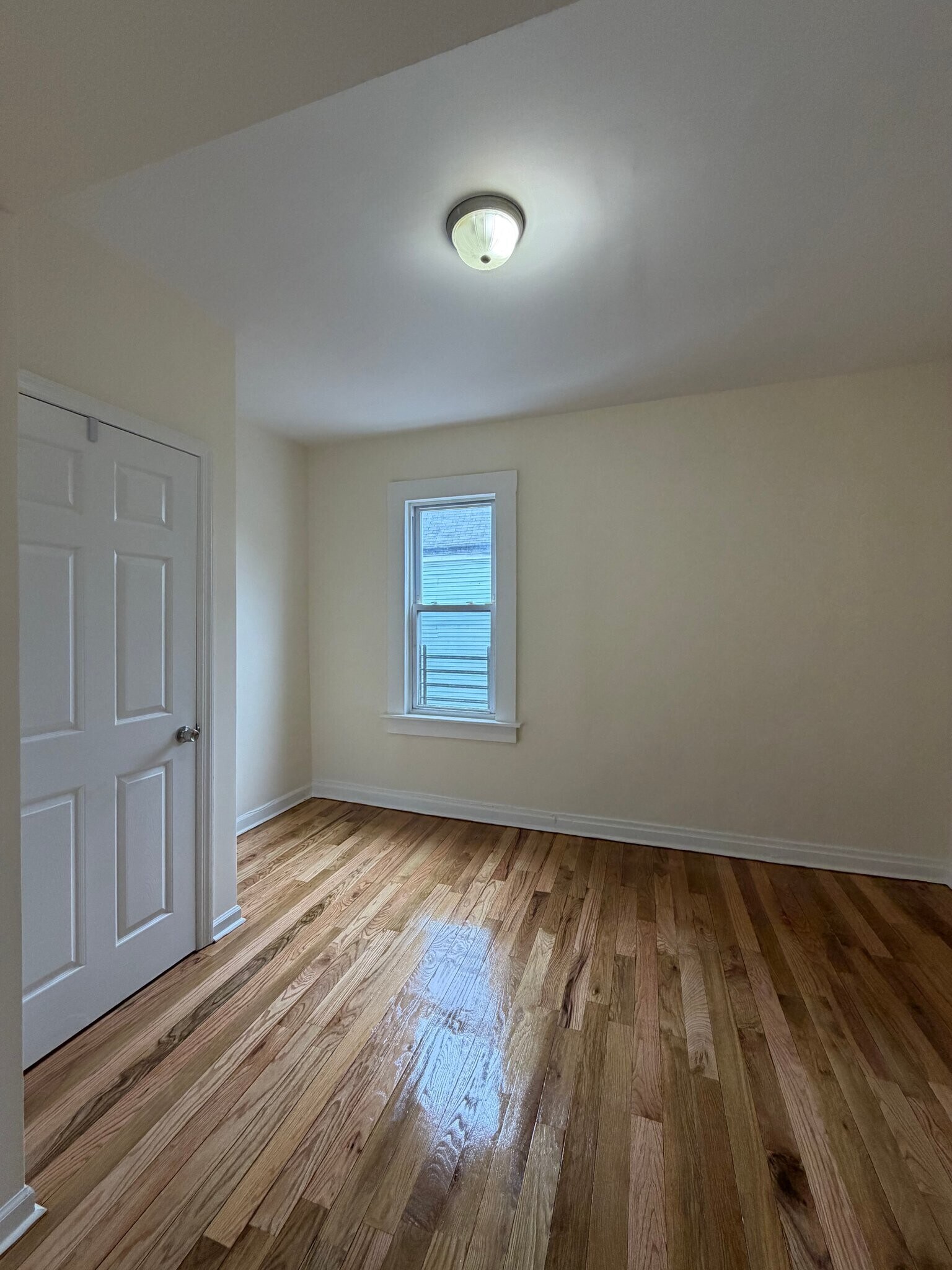 Building Photo - 58 S 13th St