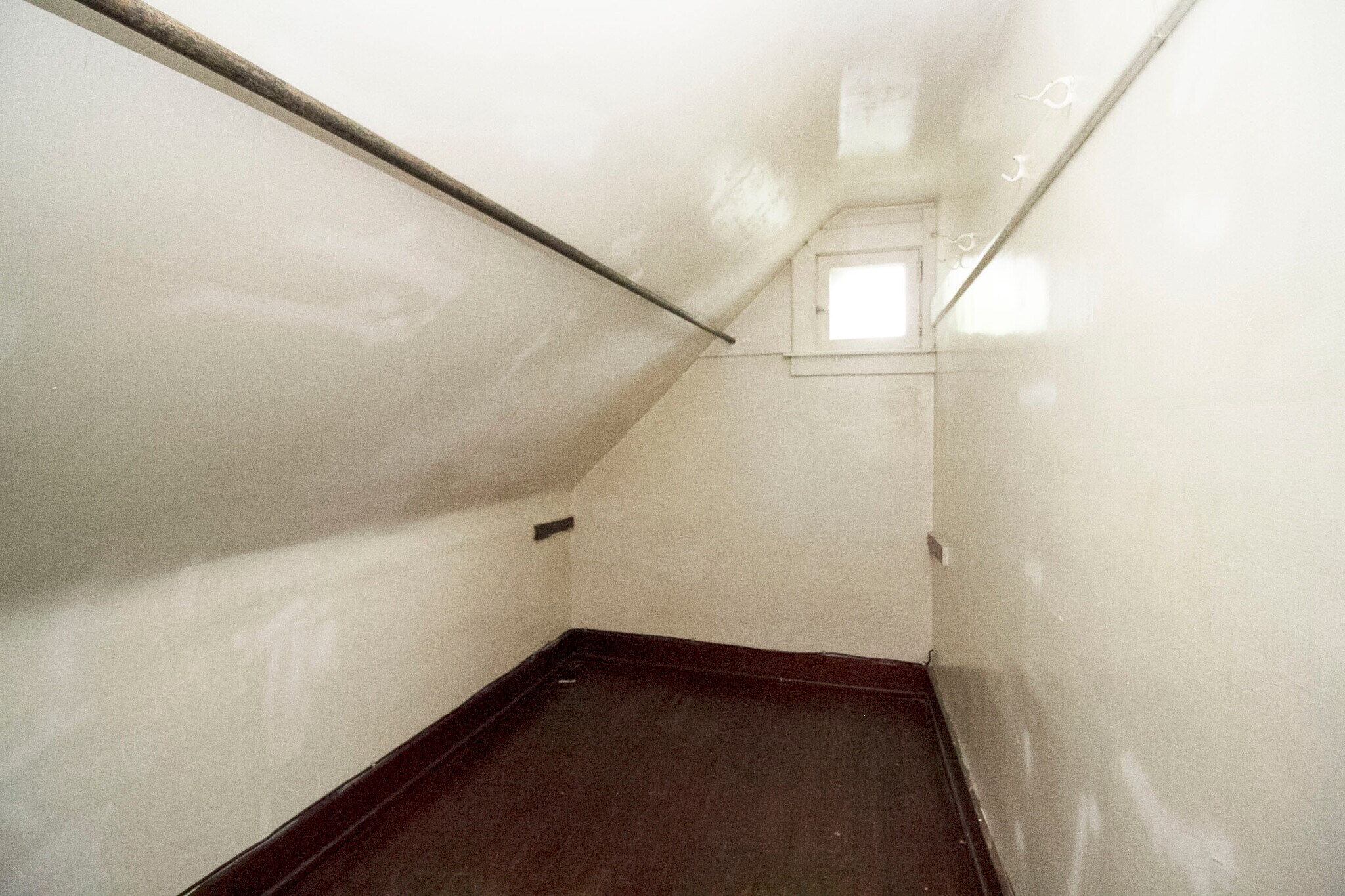 Building Photo - 830 Homer Ave