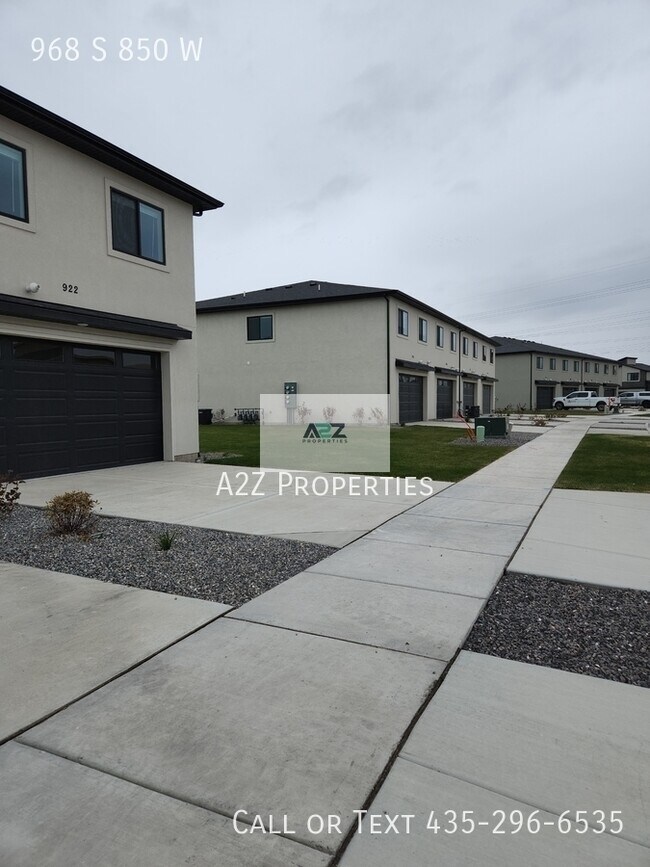 Building Photo - 968 S 850 W