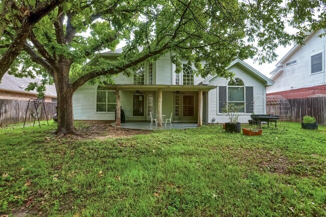 Building Photo - 301 Gulfstream Dr