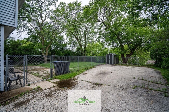 Building Photo - 1434 Josephine St