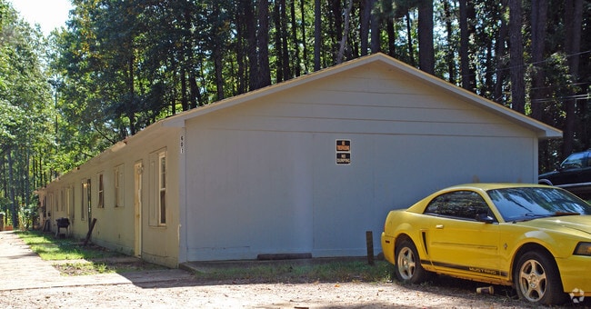 Primary Photo - 601 Peach Rd