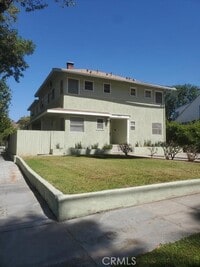 Building Photo - 3891 Locust St