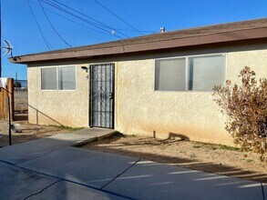 Building Photo - 121 S Norma St