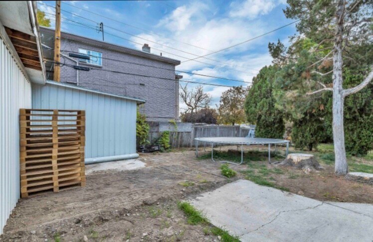 Building Photo - 235 S 300 E