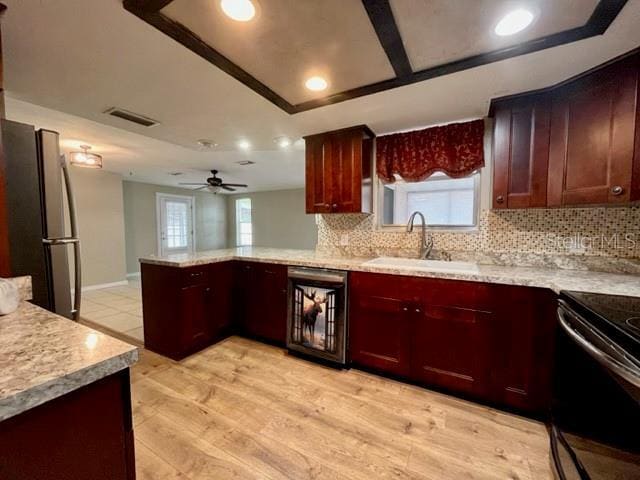 Building Photo - 7540 Oakshire Dr