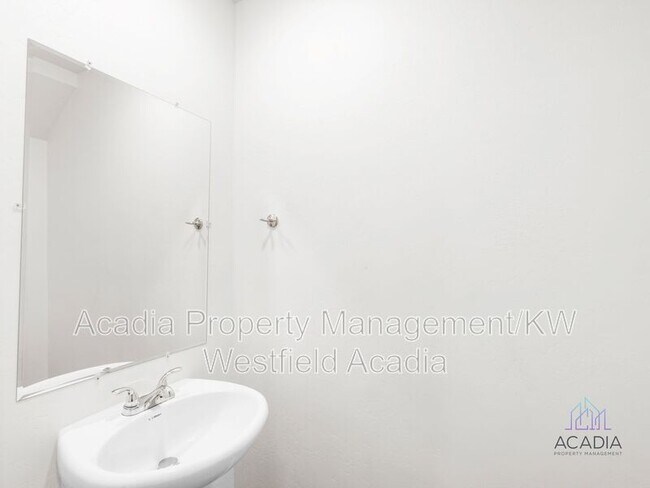 Building Photo - 7431 W Laxey St