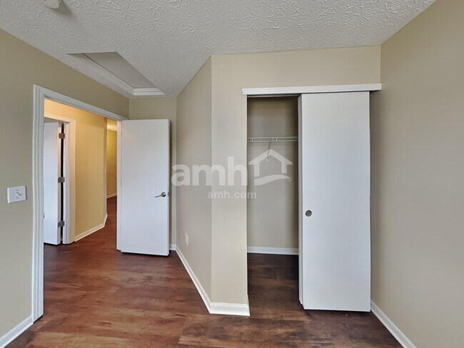 Building Photo - 5167 Algean Dr