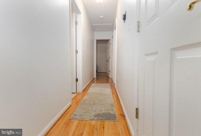 Building Photo - 103 Mummert Cir