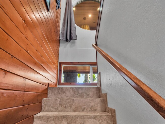 Building Photo - Oceanfront Estate: The Honolii Hale