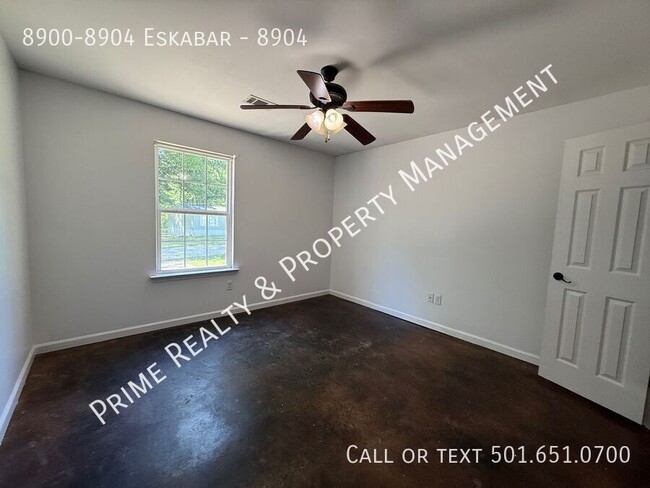 Building Photo - 8900-8904 Eskabar-8904