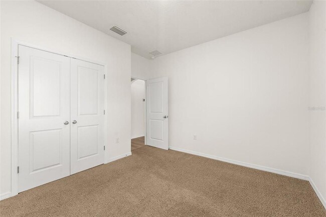 Building Photo - 8008 SW 62nd Ct