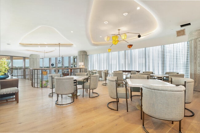 Building Photo - 1333 S Flagler Dr