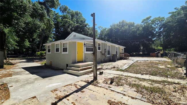 Building Photo - 1651 Clarcona Rd