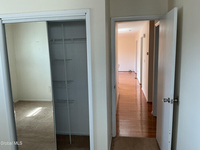 Building Photo - 2 Dyer Dr