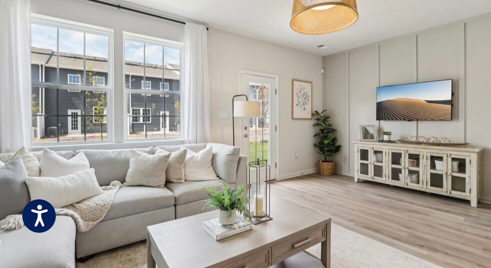 Building Photo - 151 Corolla Dr