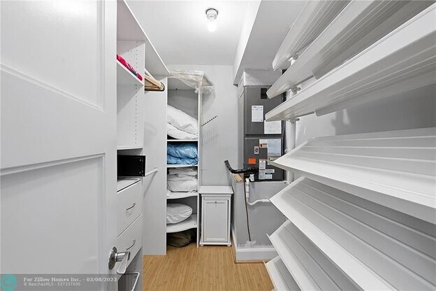 Building Photo - 95 N Birch Rd