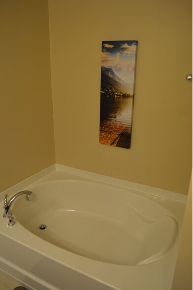 Building Photo - 16831 Dunaverty Pl