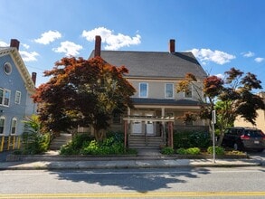 Building Photo - 35 South St