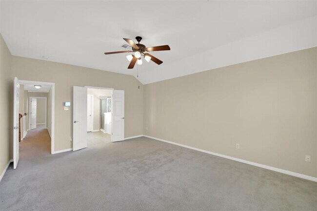 Building Photo - 3206 Luminoso Ln E