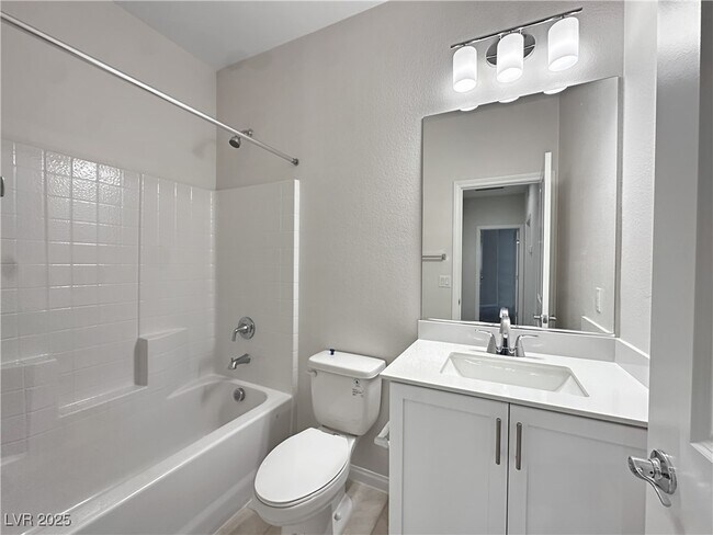 Building Photo - 69 Serene Tempo Ave