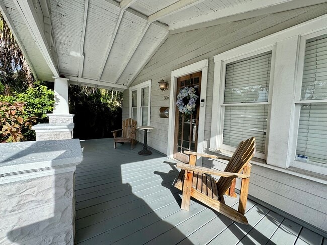 Building Photo - Great 3 Bed 2 Bath Home in Seminole Heights