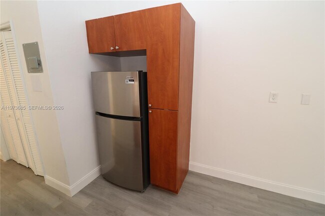 Building Photo - 835 83rd St