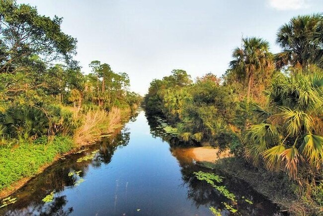 Building Photo - 200 Intracoastal Pl