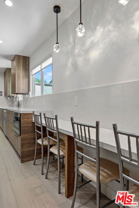 Building Photo - 12849 Tiara St