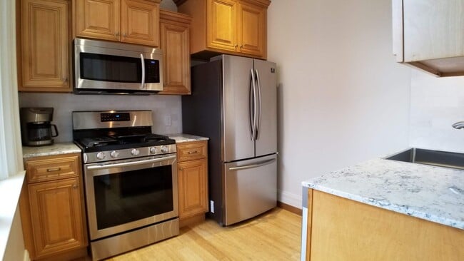 Interior Photo - EB Green Residence
