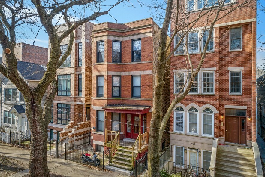 Building Photo - 2730 N Wayne Ave