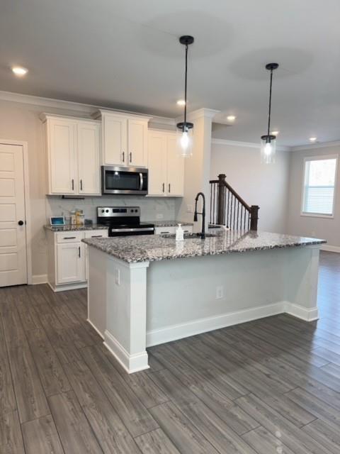 Building Photo - 4651 Cypress Pk Dr