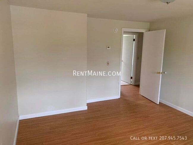 Building Photo - 21 Yale St