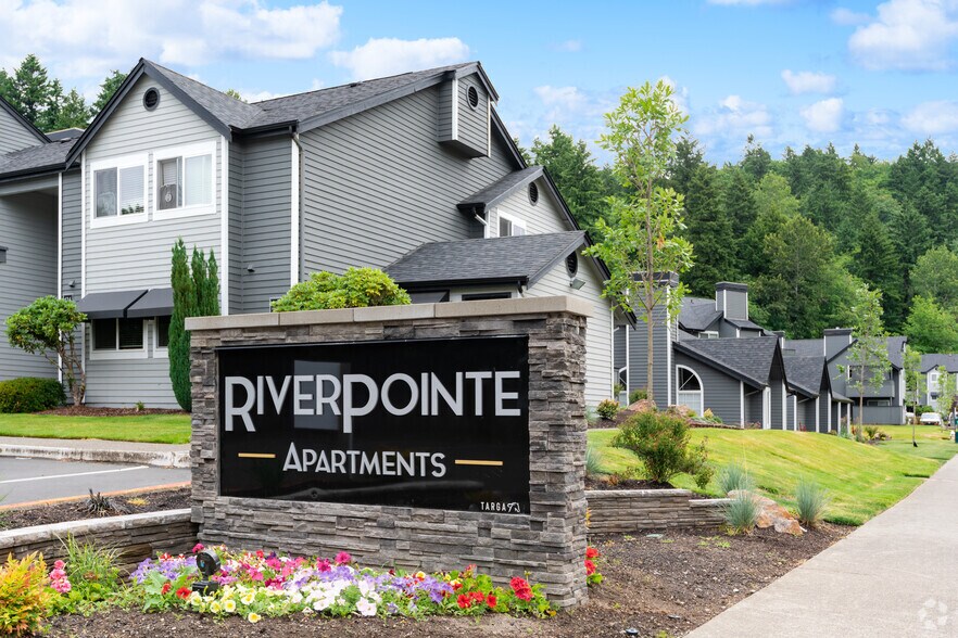 Primary Photo - Riverpointe