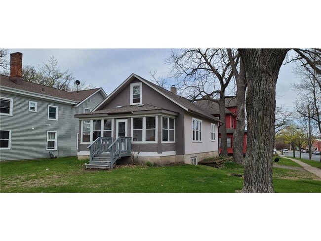 101 S 3rd St - 101 S 3rd St River Falls WI 54022 | Apartment Finder