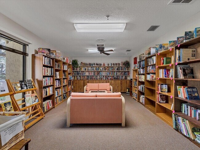 Building Photo - 3450 Tallywood Ln