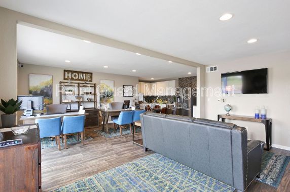 Building Photo - 4538 W Kiest Blvd