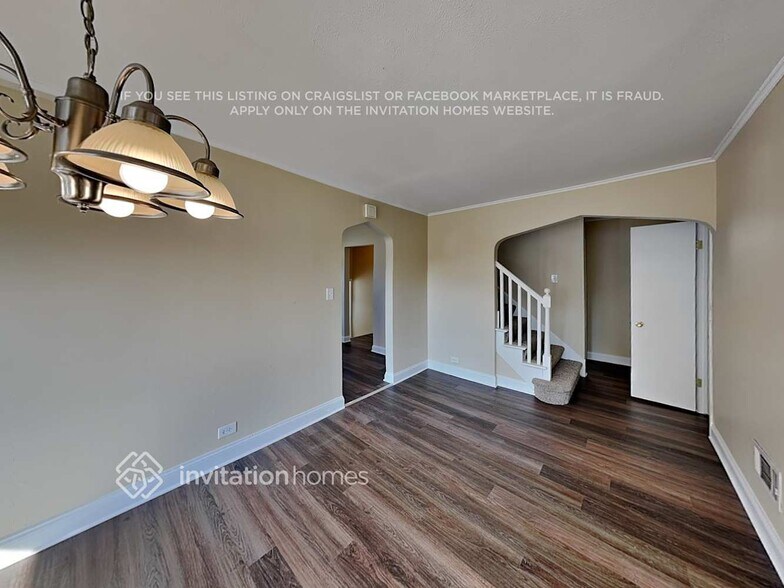 Building Photo - 9344 S 54th Ct