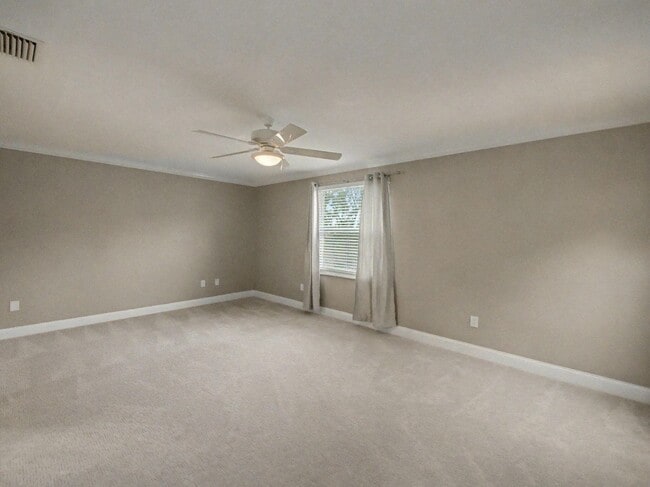 Building Photo - 5884 NW 49th Ln