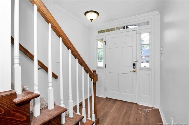 Building Photo - 5704 Kindley Dr