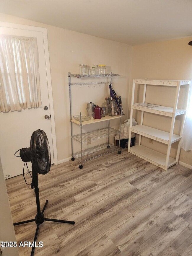 Building Photo - 1855 W Wickenburg Way