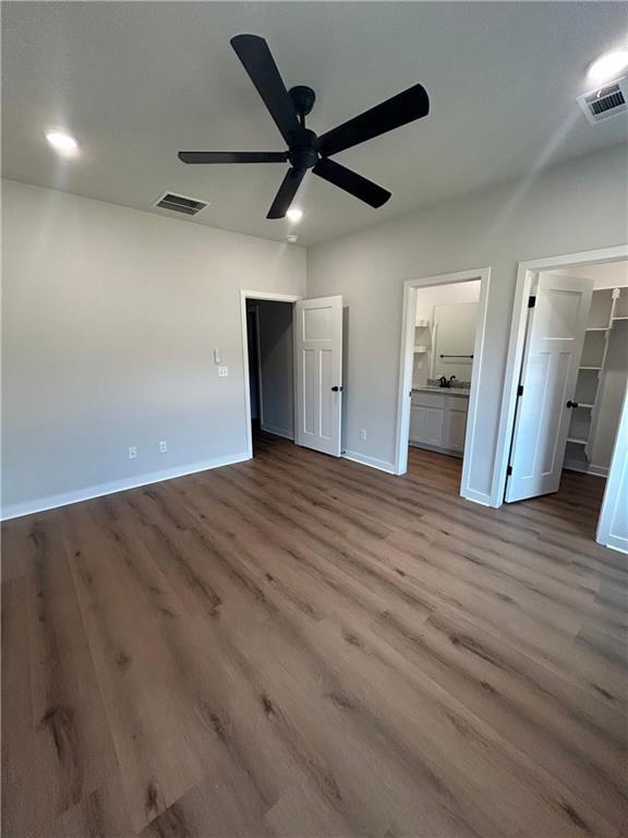 Building Photo - 621 Cosmos St